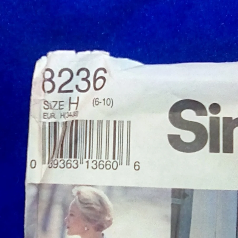 Vintage Simplicity Classics size 6-8-10